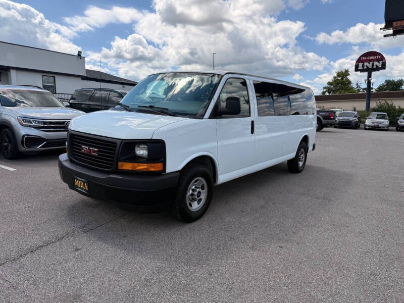 gmc savana passenger 2017 1GJZ7NFG0H1345466 image gmc savana passenger 2017 1GJZ7NFG0H1345466 image